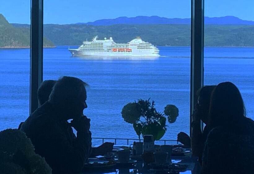 فندق صغير Auberge De La Rivière Saguenay