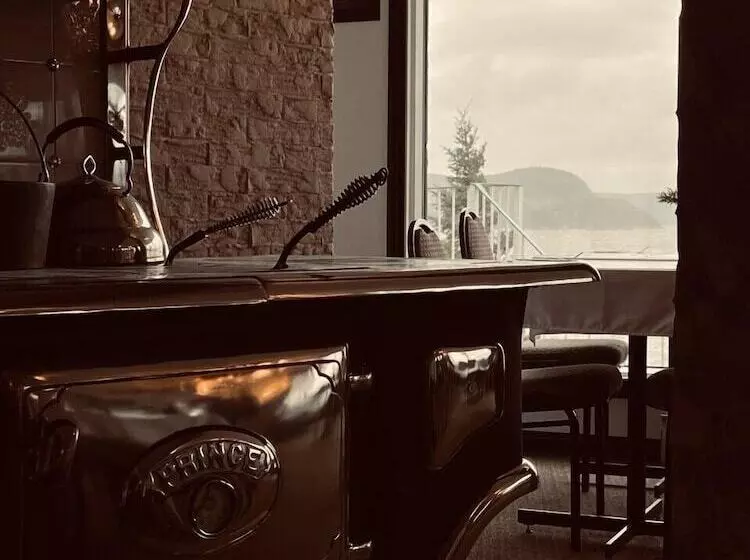 Auberge De La Rivière Saguenay