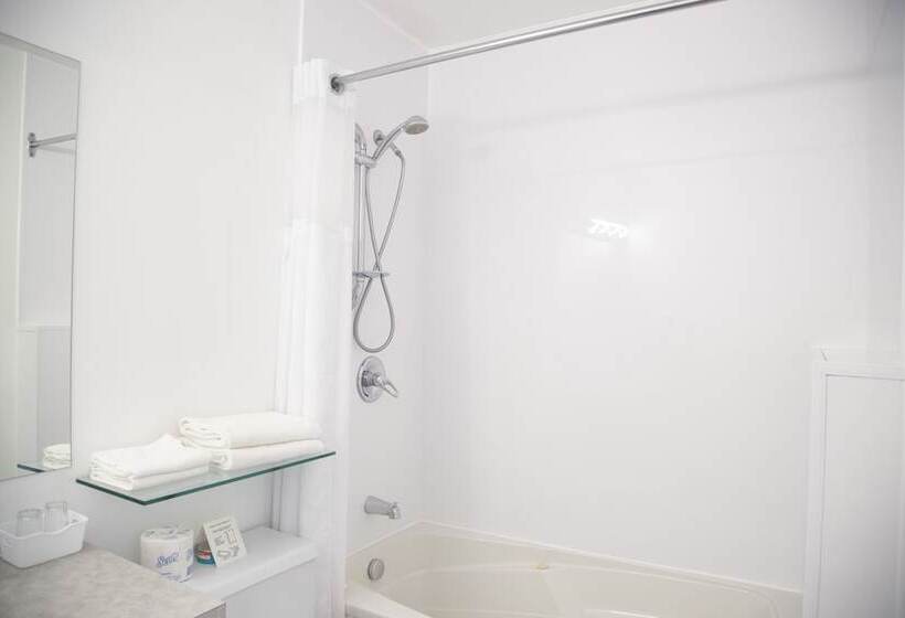 فندق صغير Auberge De La Rivière Saguenay