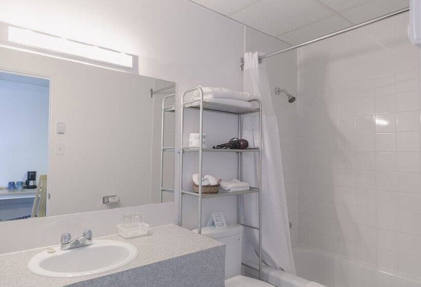 فندق صغير Auberge De La Rivière Saguenay