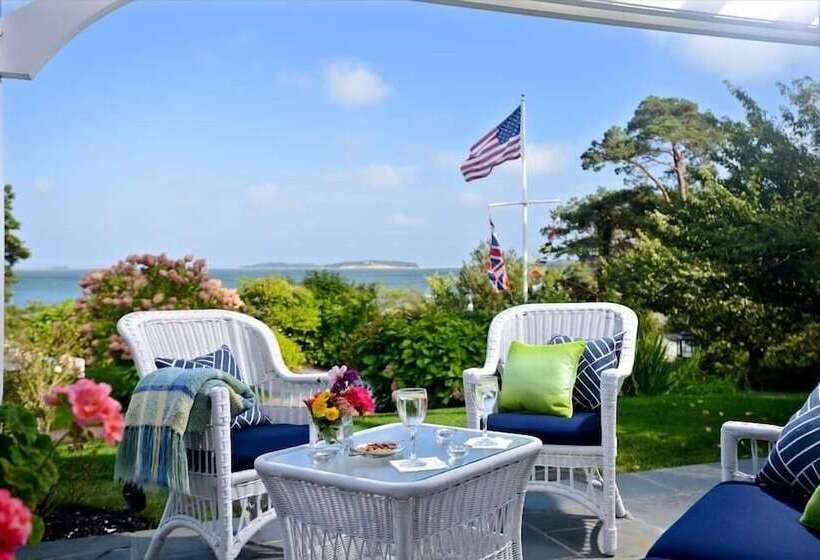 Bed and Breakfast A Little Inn On Pleasant Bay