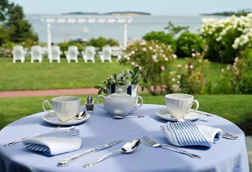 Aamiaismajoitus (B&B) A Little Inn On Pleasant Bay