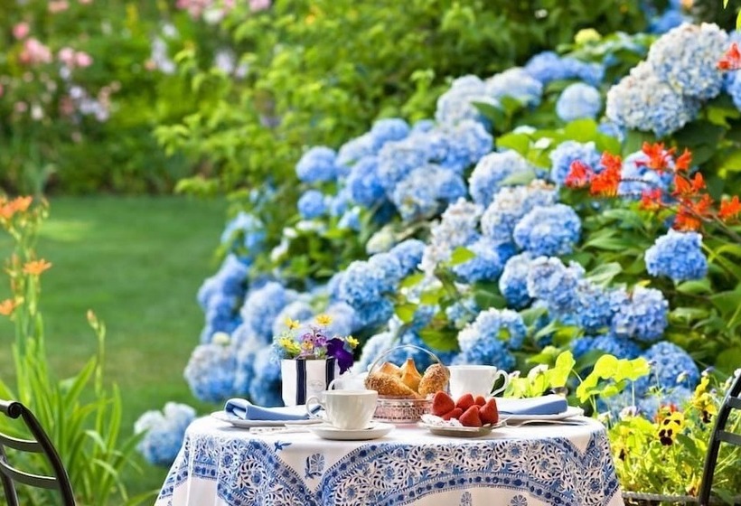 Bed and Breakfast A Little Inn On Pleasant Bay