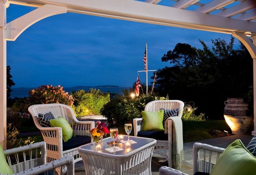 Bed and Breakfast A Little Inn On Pleasant Bay