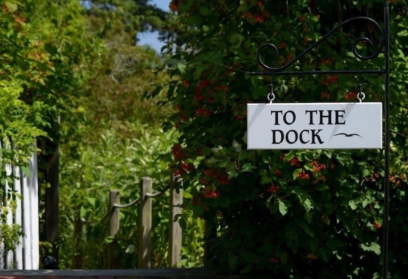 Bed and Breakfast A Little Inn On Pleasant Bay