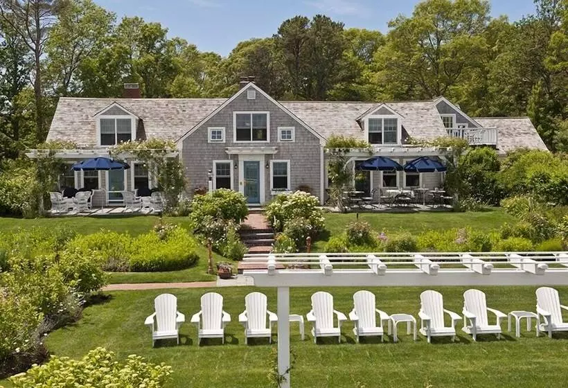 Aamiaismajoitus (B&B) A Little Inn On Pleasant Bay