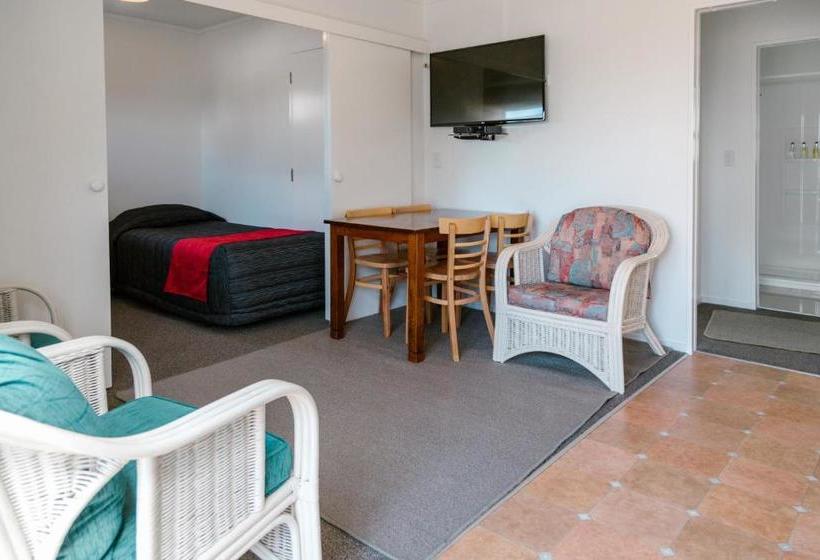 Blue Marlin Apartments