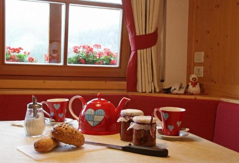 Dolomites Apartments Ciasa Vally