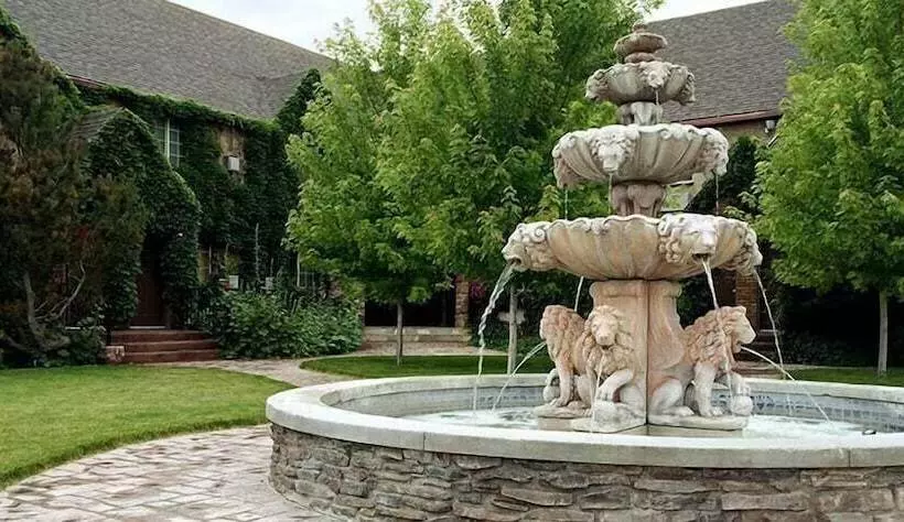 ホテル Black Swan Inn Luxurious Theme Rooms