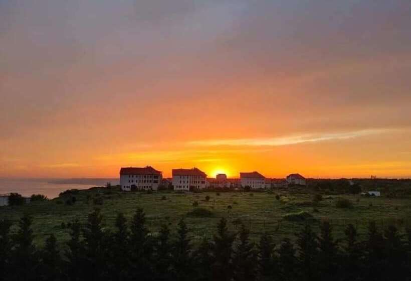 July Morning Seaside Resort