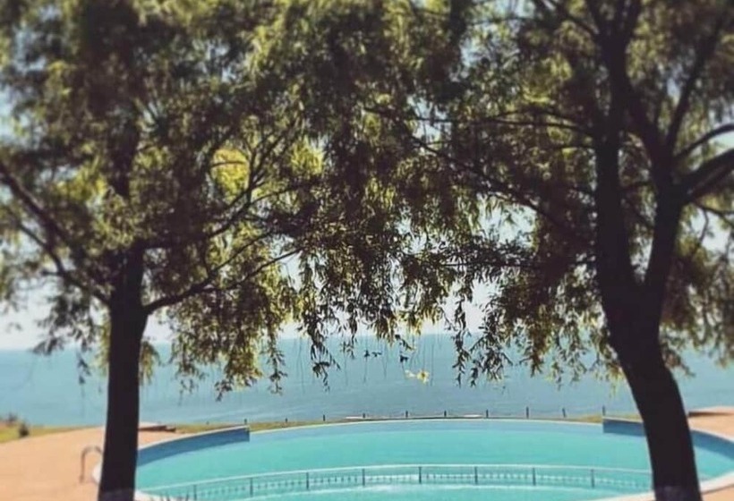 July Morning Seaside Resort