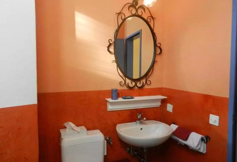 ペンション Casa Gialla B&b