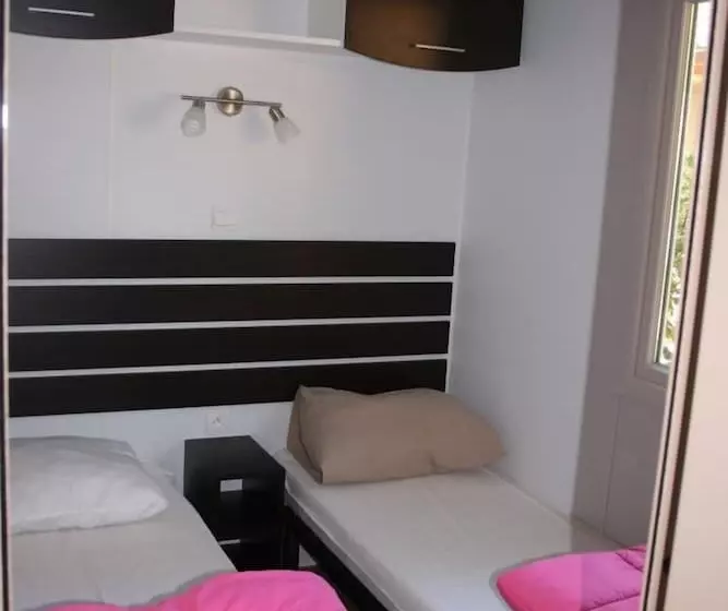 Majatalo Château De La Grange Fort