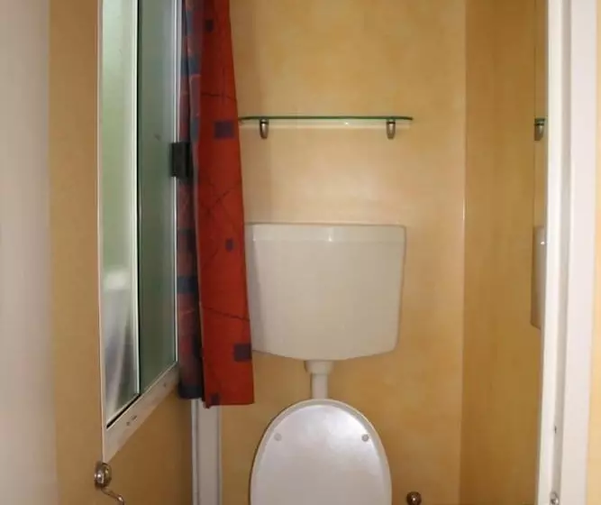 Majatalo Château De La Grange Fort