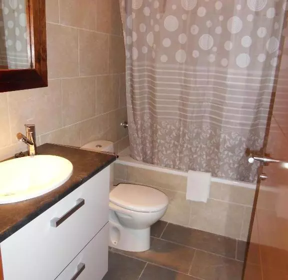 Majatalo Pensió I Apartaments La Bordeta