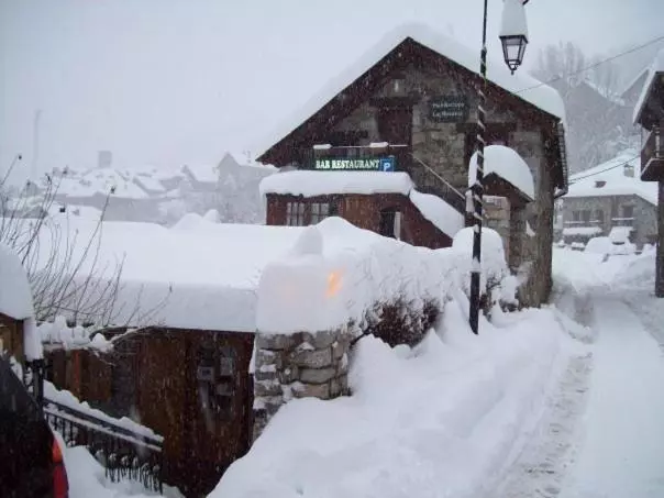 Majatalo Pensió I Apartaments La Bordeta