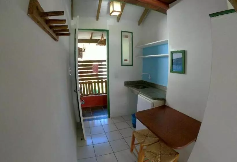 ペンション Pousada Canoa Azul Na Praia Da Ferrugem