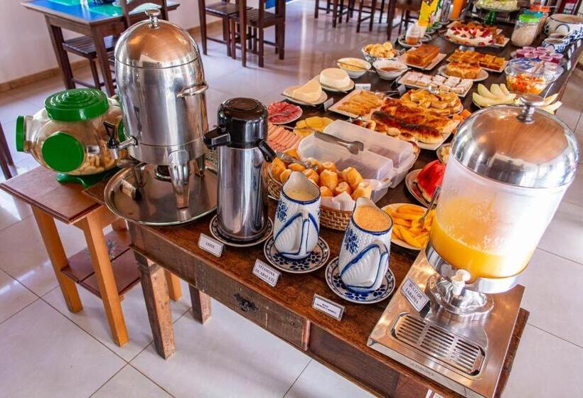 پانسیون Pousada Chafariz Das 4 Estações