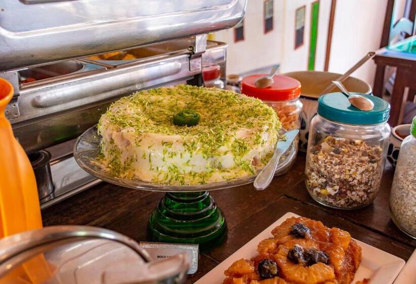 پانسیون Pousada Chafariz Das 4 Estações