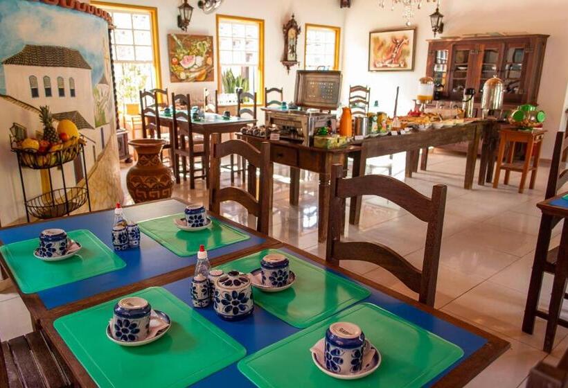 پانسیون Pousada Chafariz Das 4 Estações