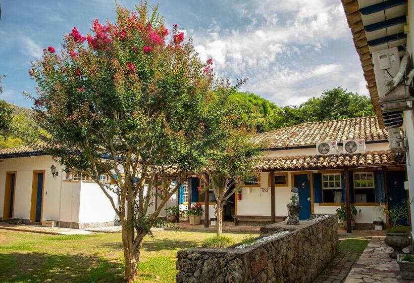 پانسیون Pousada Chafariz Das 4 Estações