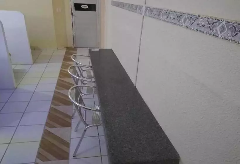 پانسیون Pousada Dos Leões