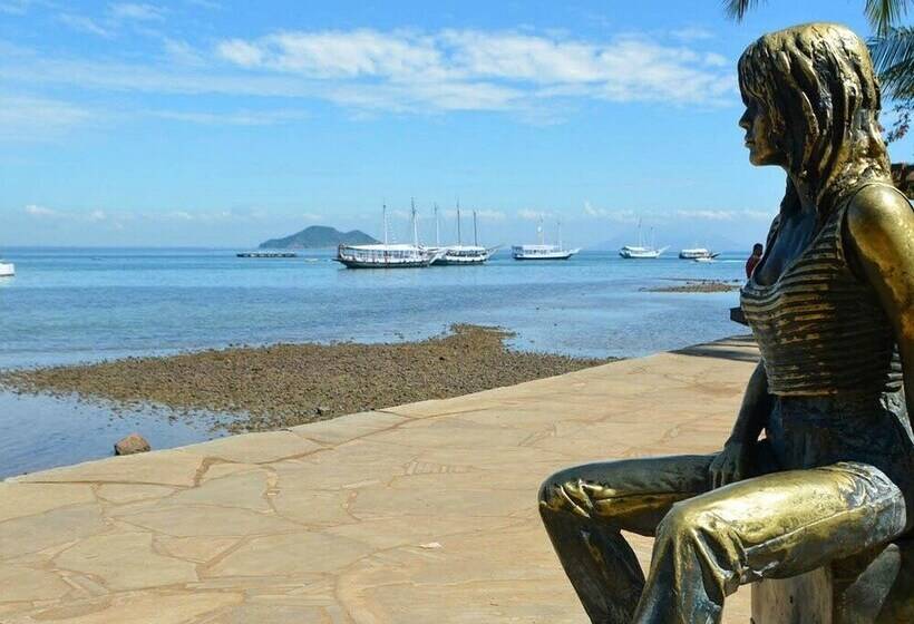 ペンション Pousada L'escale