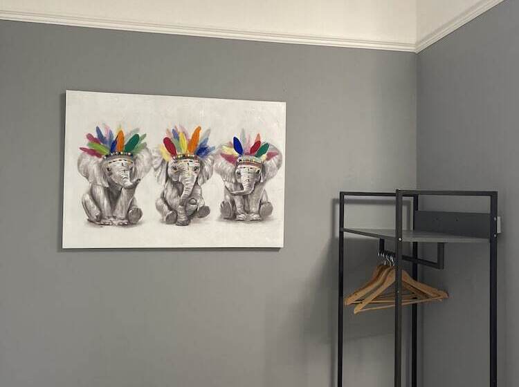 Pension (Hôtel basse catégorie) The Westbank