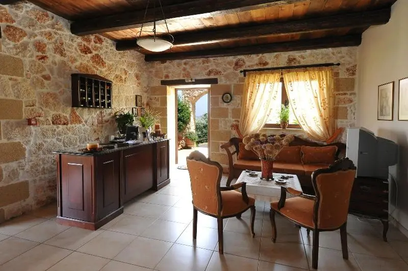 Kavousi Resort