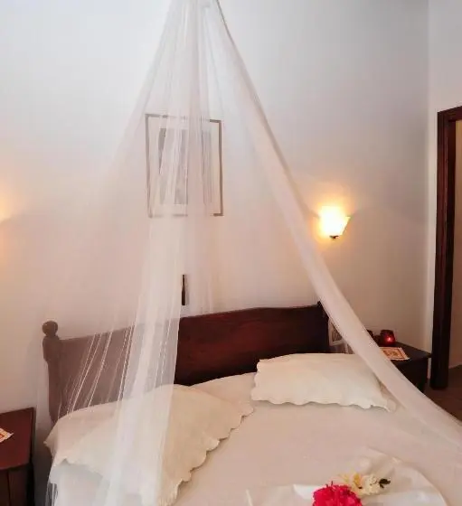 Kavousi Resort