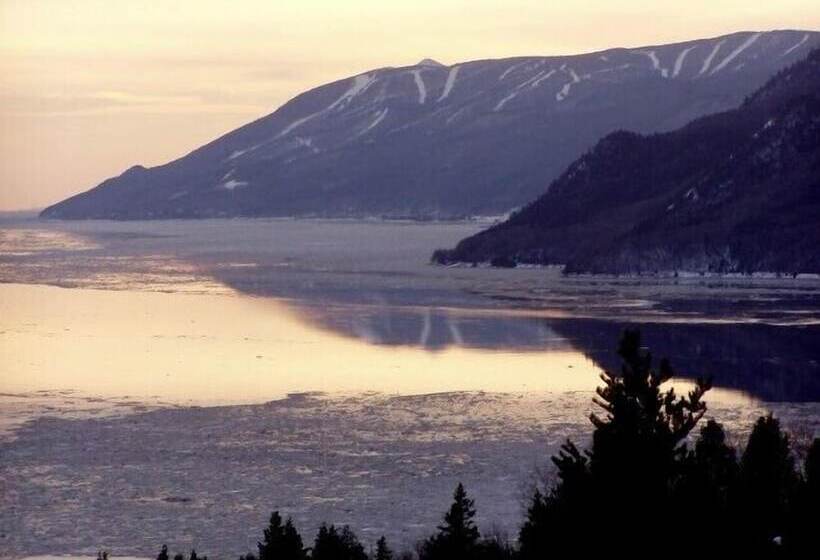 旅馆 Auberge Cap Aux Corbeaux