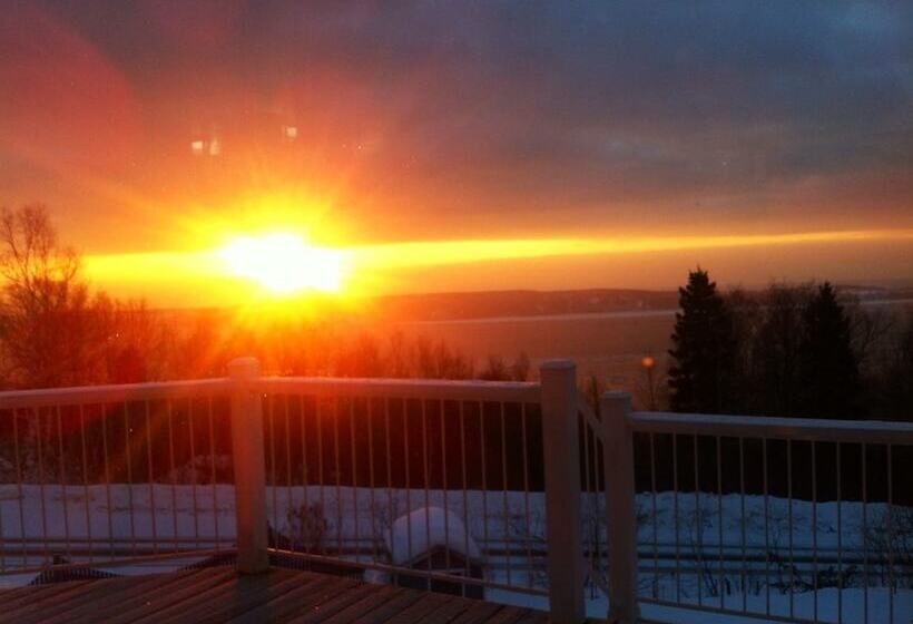 旅馆 Auberge Cap Aux Corbeaux