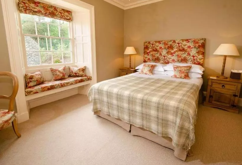 ユースホステル Eltermere Inn