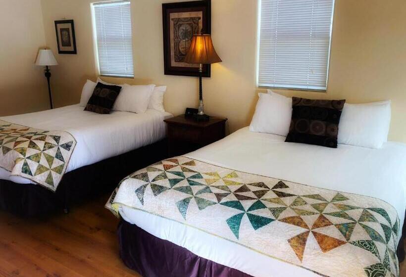 ユースホステル The Islander Inn