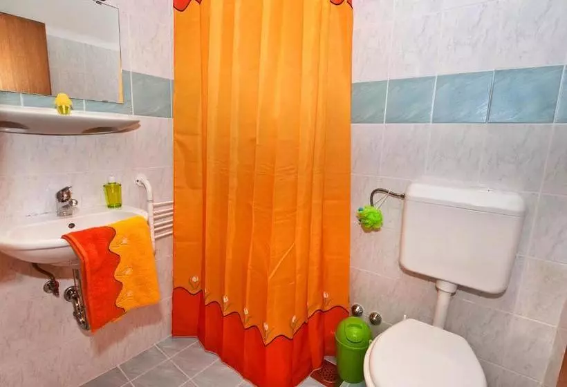 šd Portorož Hostel Korotan