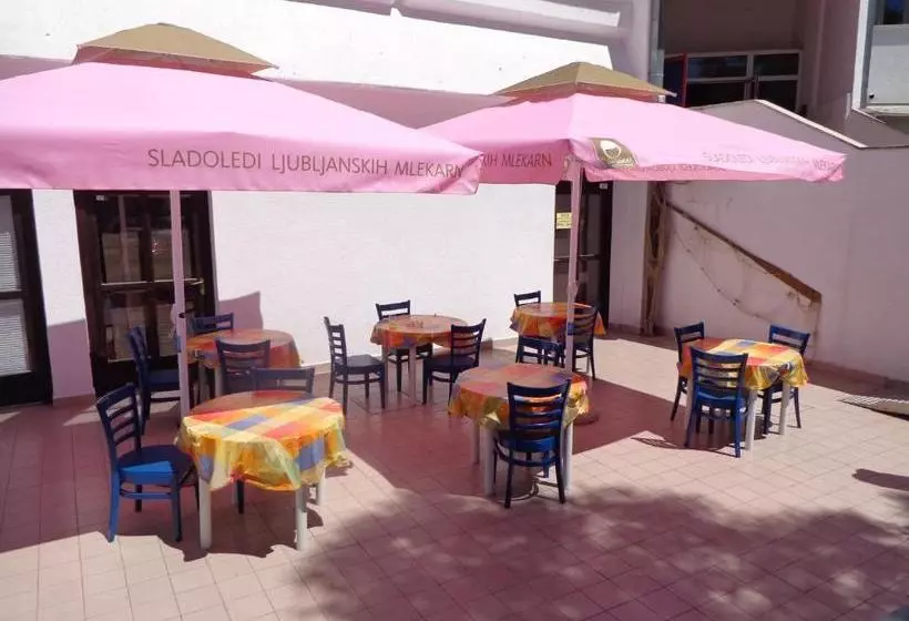šd Portorož Hostel Korotan