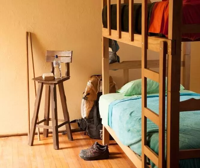 Econunay Hostels