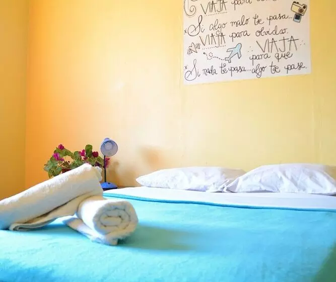 Econunay Hostels
