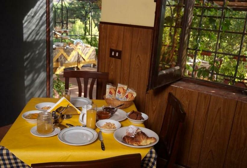 ホテル Agriturismo Al Poggetto