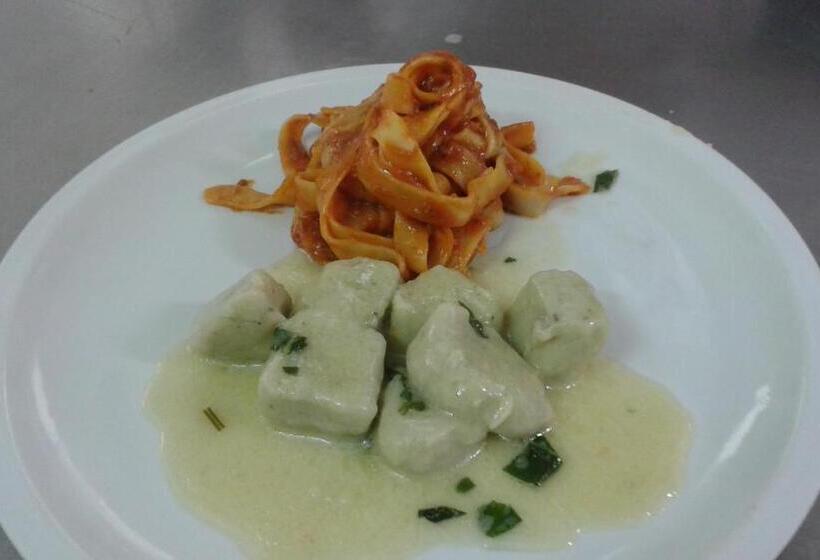 ホテル Agriturismo Al Poggetto