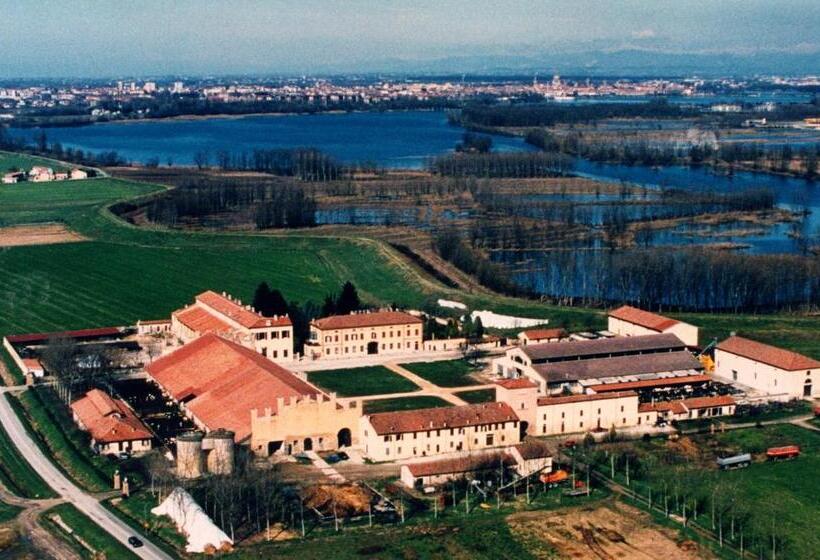 호텔 Agriturismo Corte Virgiliana