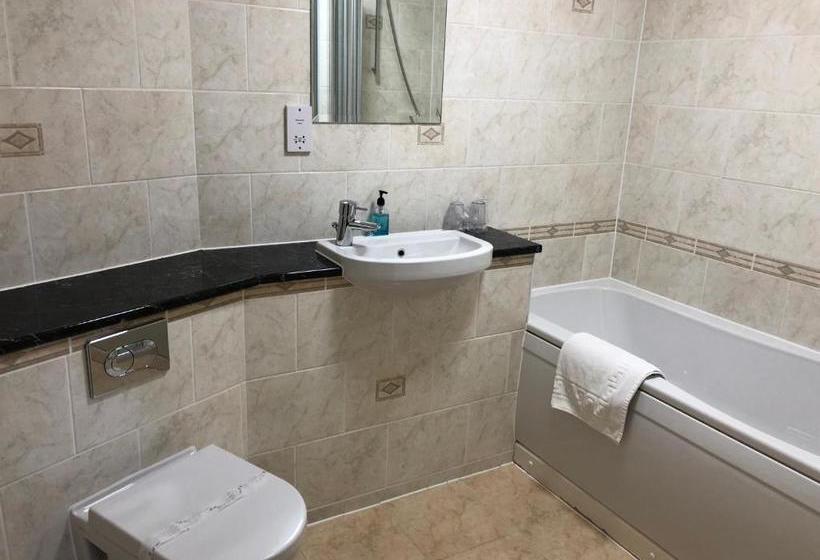 هتل The Corbet Arms