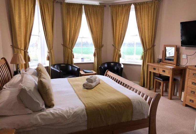 هتل The Corbet Arms