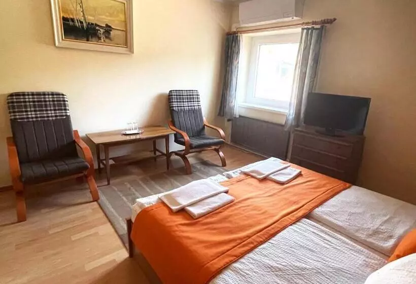 Majatalo Kántás Vendégház Tihany