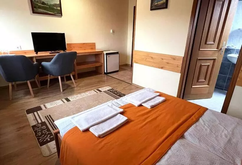 Majatalo Kántás Vendégház Tihany