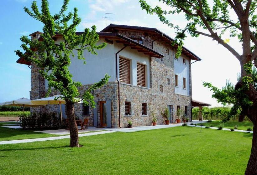 Massoni Bed And Breakfast