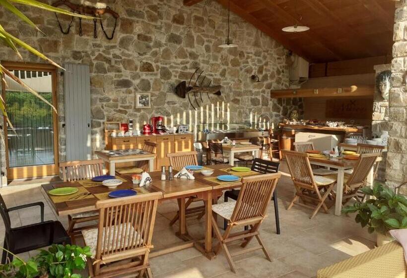 Massoni Bed And Breakfast