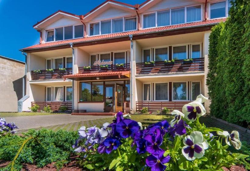 پانسیون Aidaras