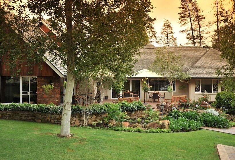 פנסיון Glendower View Guest House