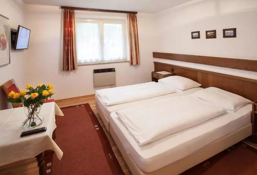 ペンション Gästehaus Sunkler